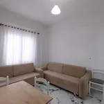 Apartment Twins *