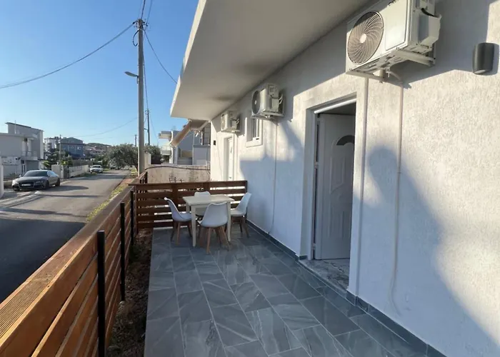 Twins Apartament Ksamil